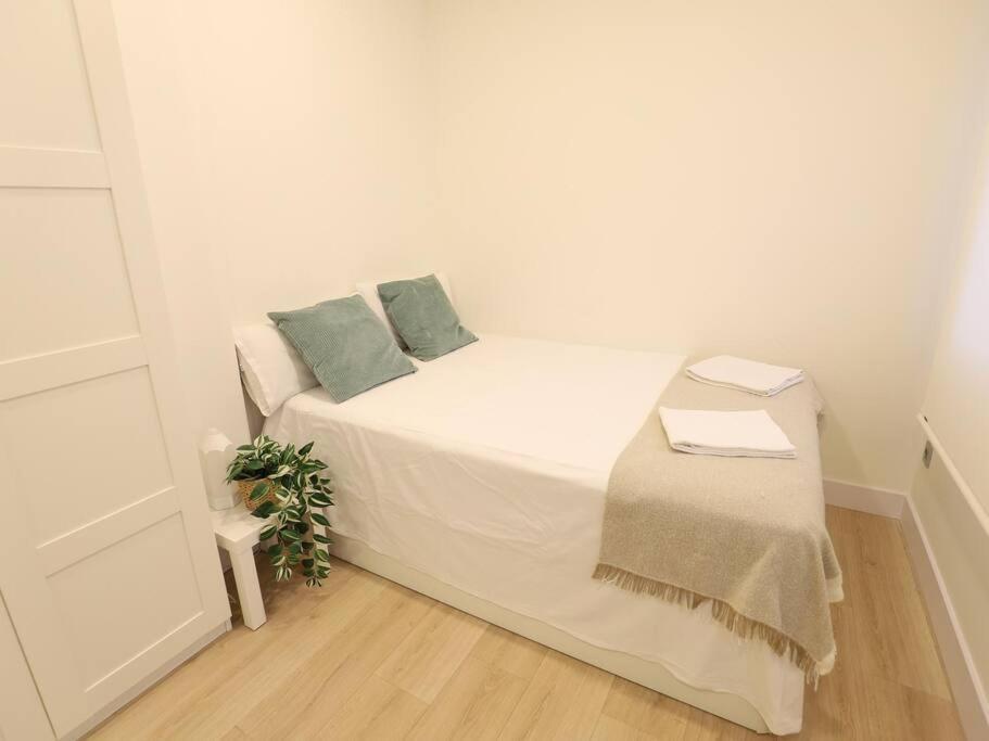 Impresionante Apartamento 3 Habitaciones By Hometels Sagunto Esterno foto